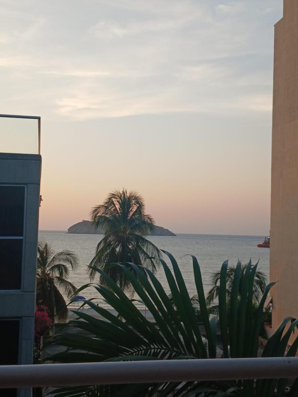 Hotel Bahia Plaza Santa Marta  Exterior foto